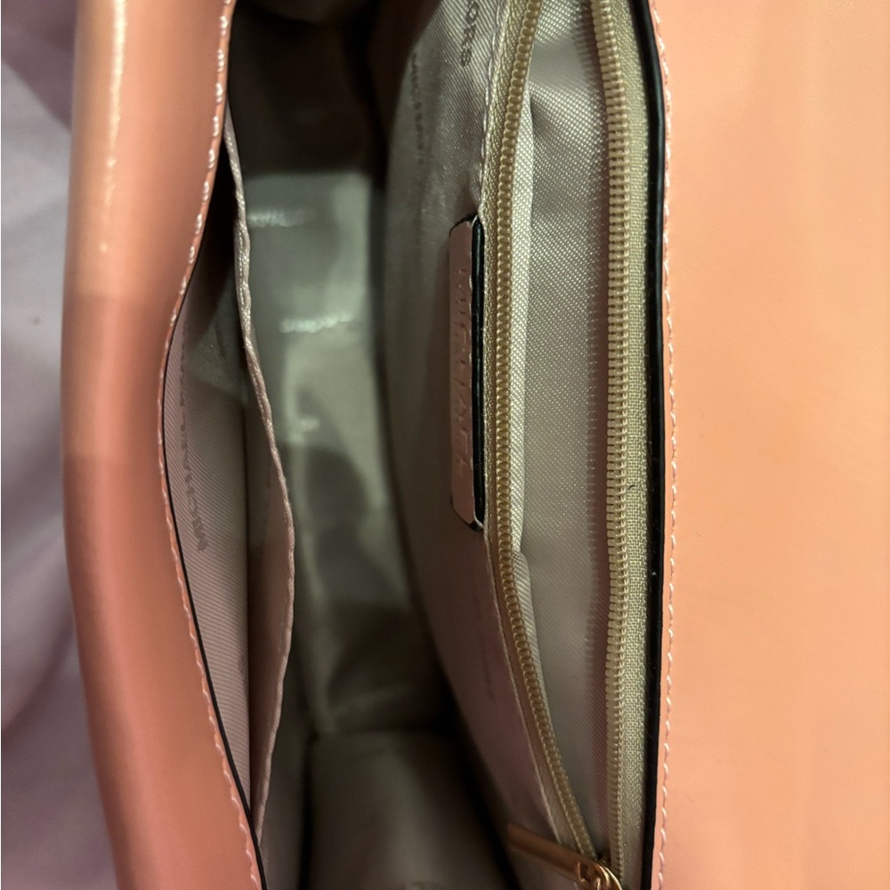 Michael kors bag - Picture 4 of 5
